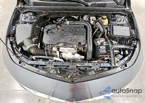 2020 Chevrolet Malibu Lt z USA, uszkodzony, nr VIN 1G1ZD5ST2LF088107